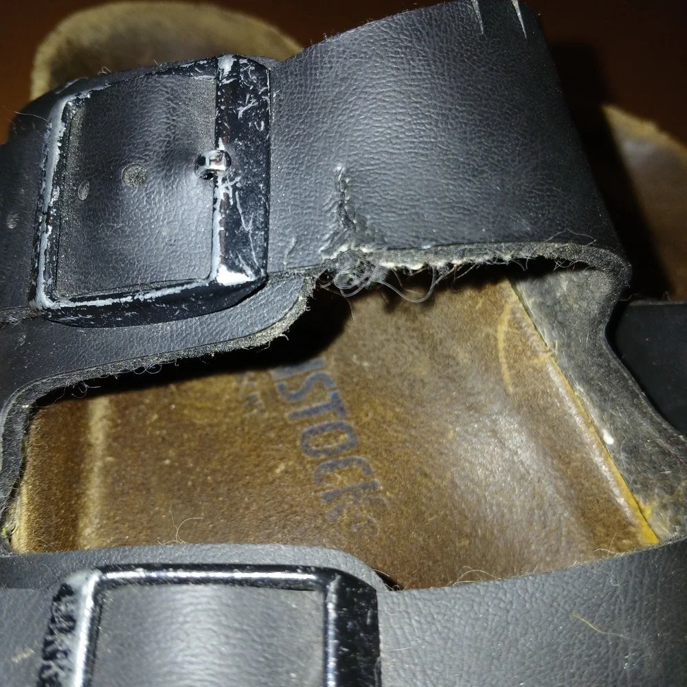 Birkenstock signs wear